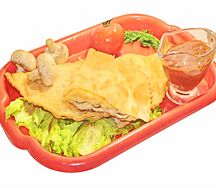 Чебурек с сыром и грибами