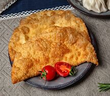 Чебурек с говядиной и свининой