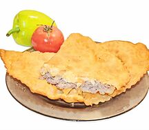 Чебурек с говядиной, свининой и сыром
