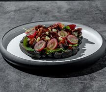С куриной печенью в красном вине и сыром блю чиз