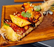 Крылья куриные с ананасом гриль