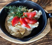 Жаркое из телятины с грибами под соусом