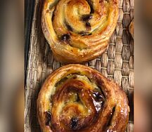 Улитка с изюмом