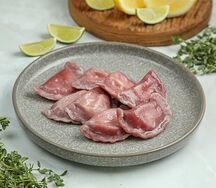 Вареники с творогом и клубникой