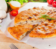 Пирог с курицей и грибами