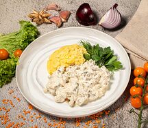 Бефстроганов с картофельным пюре