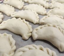Замороженные вареники с картофелем и сыром
