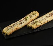 Филлорини со шпинатом и сыром