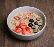 Овсяная каша с халвой