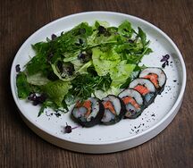 Салат Трио с благородной рыбой