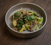 Салат с уткой конфи