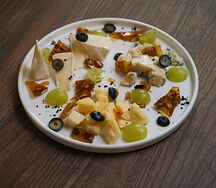 Сырное плато