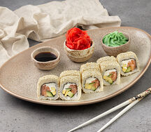 Токио PrimeRoll с карельским лососем