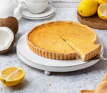 Киш с кокосом в лимонной заливке