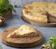 Осетинский пирог с красной рыбой