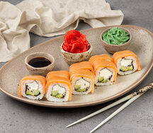 Филадельфия PrimeRoll Lux с карельским лососем