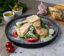 Цезарь с курицей