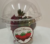 Стаканчик клубника в шоколаде