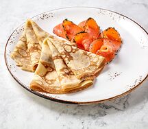 Блины со слабосоленой семгой