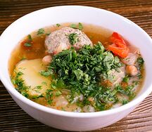 Суп с тефтелями