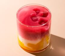 Розовая матча-манго