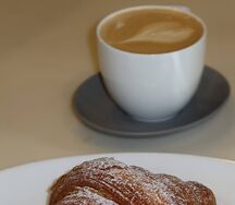 Сет капучино с круассаном