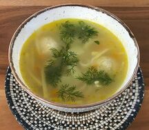 Куриный суп с домашней лапшой