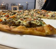 Пицца мясная