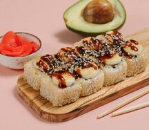 Ролл Запеченный с курицей • 250 г • 8 шт