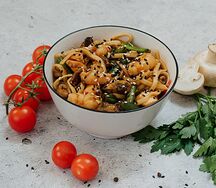 WOK пшеничный с морепродуктами