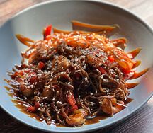 Wok с креветками