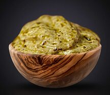 Фирменный соус песто