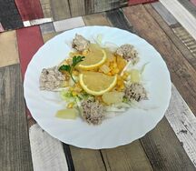 Салат с тунцом