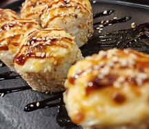 Запечённый ролл с сыром