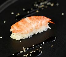 Суши с креветкой