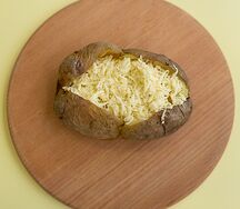 Картошка на сыре
