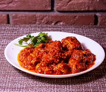 Гуляш из свиной вырезки Венгерский