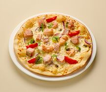 Дикий лосось и королевская креветка