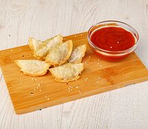 Пельмени гёдза с курицей