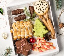Ассорти печенья в большой коробке (большая)