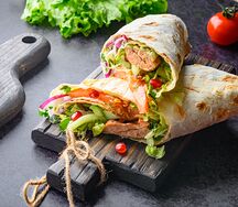 Люля-кебаб из говядины в лаваше