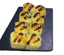 Запеченный ролл с кальмаром