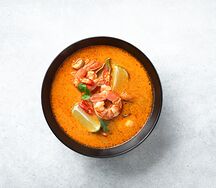 Том Ям креветки и курица