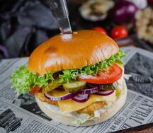 Бургер классический с курицей