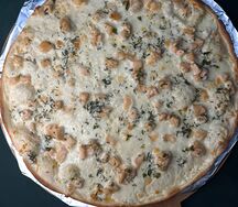 Пицца Кон сальмоне