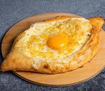 Хачапури по-аджарски