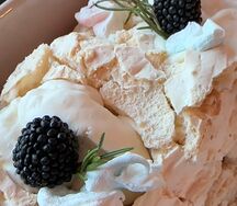 Меренговый рулет