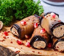 Баклажановые рулетики