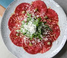 Карпаччо из говяжьей вырезки