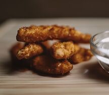 Куриные стрипсы